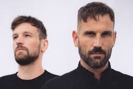 KLANGKARUSSELL “PETRICHOR”